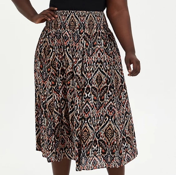 Ikat Smocked Waist Crinkle Tea Length Skirt - Picture 2 of 5